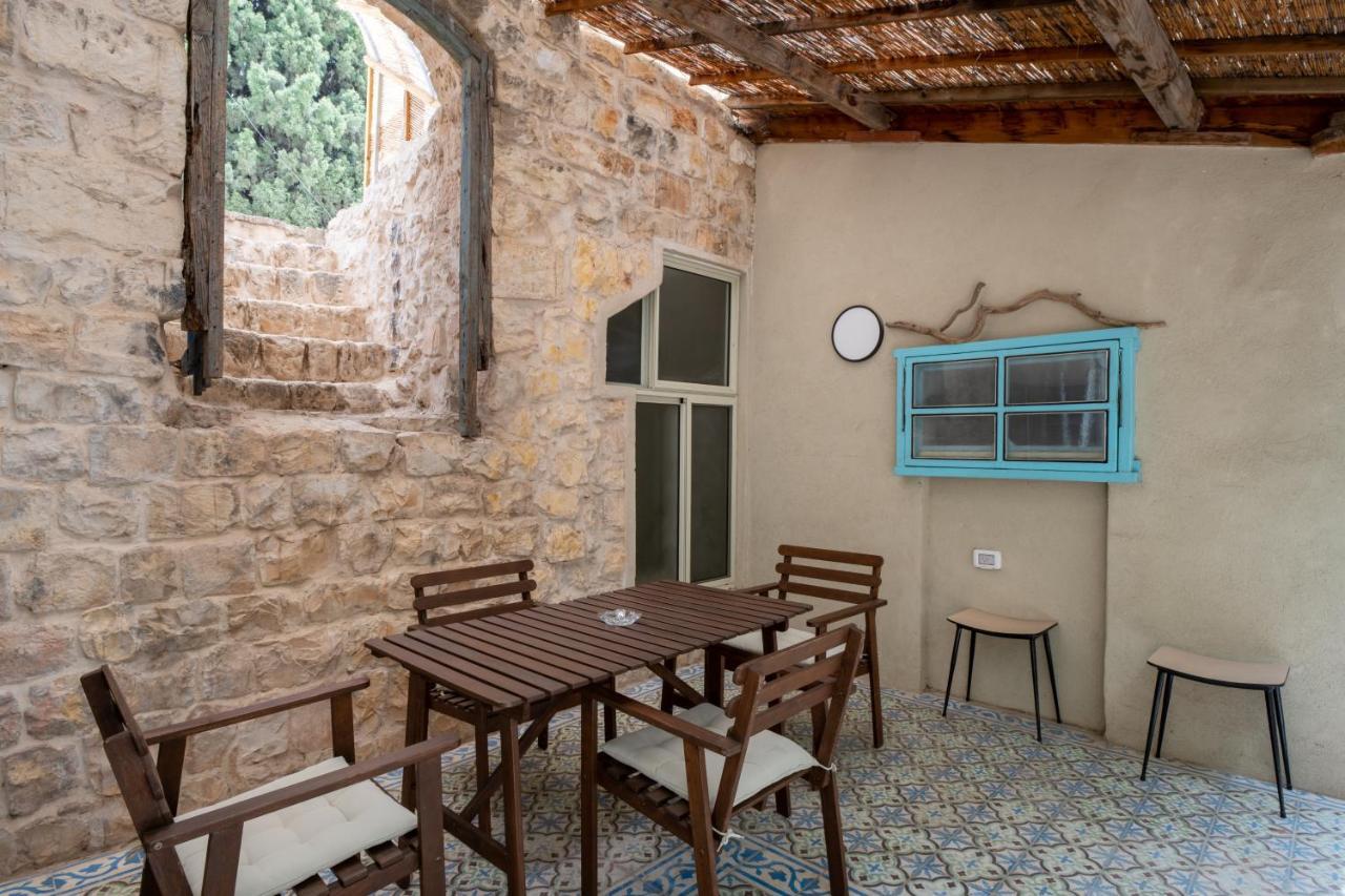 Villa הבית בסמטת תל אביב Rosch Pina Exterior foto